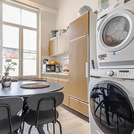 公寓 Lovely Private In 5br Shared In The Heart Of For Groups *