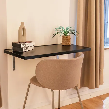 Lovely Private In 5br Shared In The Heart Of For Groups 公寓 根特