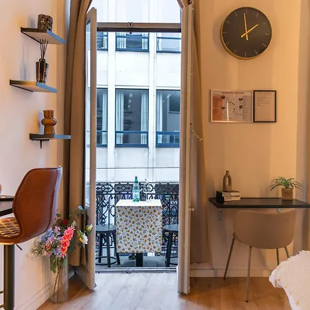 Lovely Private In 5br Shared In The Heart Of For Groups 公寓