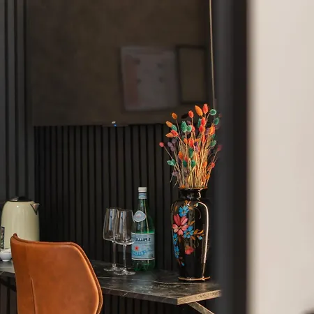 Lovely Private In 5br Shared In The Heart Of For Groups 公寓 *