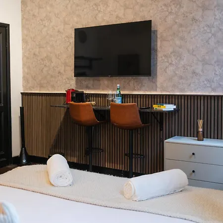 Lovely Private In 5br Shared In The Heart Of For Groups