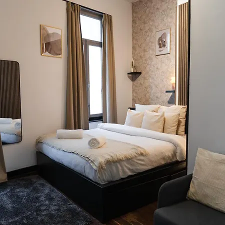 Lovely Private In 5br Shared In The Heart Of For Groups *