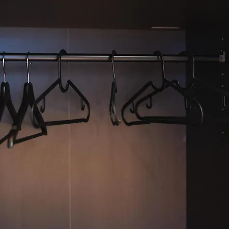 Lovely Private In 5br Shared In The Heart Of For Groups *