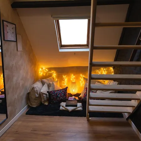 Lovely Private In 5br Shared In The Heart Of For Groups 公寓 *